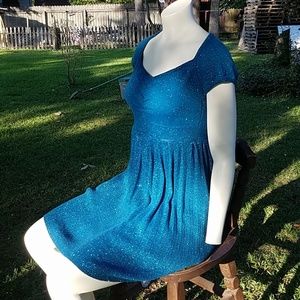 **Like New** Copper Key Sparking Turquoise Dress